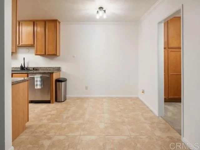 https://cdn.realtyfeed.com/cdn/127/306318749/284521f8e56a6af10f9a852db66fd1d1.webp