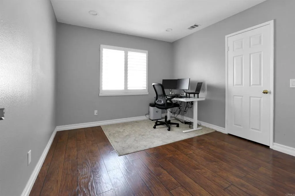 https://cdn.realtyfeed.com/cdn/127/306318771/6cee96d1606f88ed344ef7f20312c99d.webp