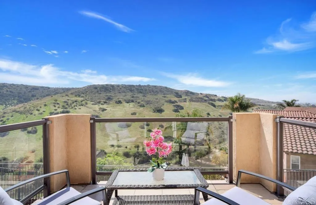 https://cdn.realtyfeed.com/cdn/127/306318771/707b7c35b1036f45d38a1ec976fc4c34.webp