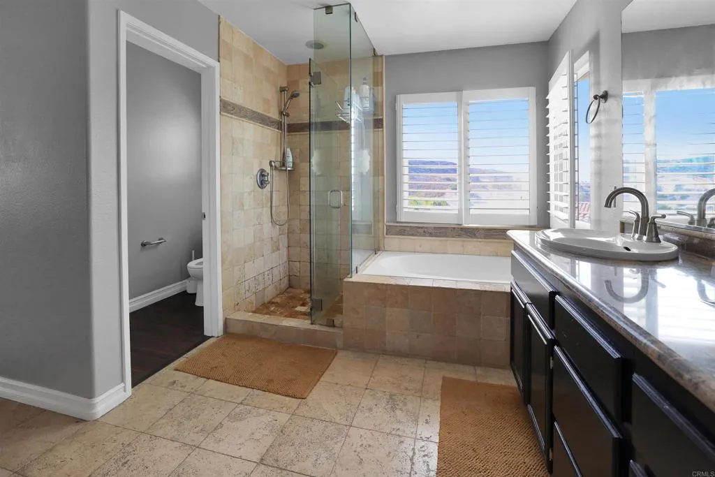 https://cdn.realtyfeed.com/cdn/127/306318771/9343e345b2a37a3390f3654b3f4e7c1a.webp