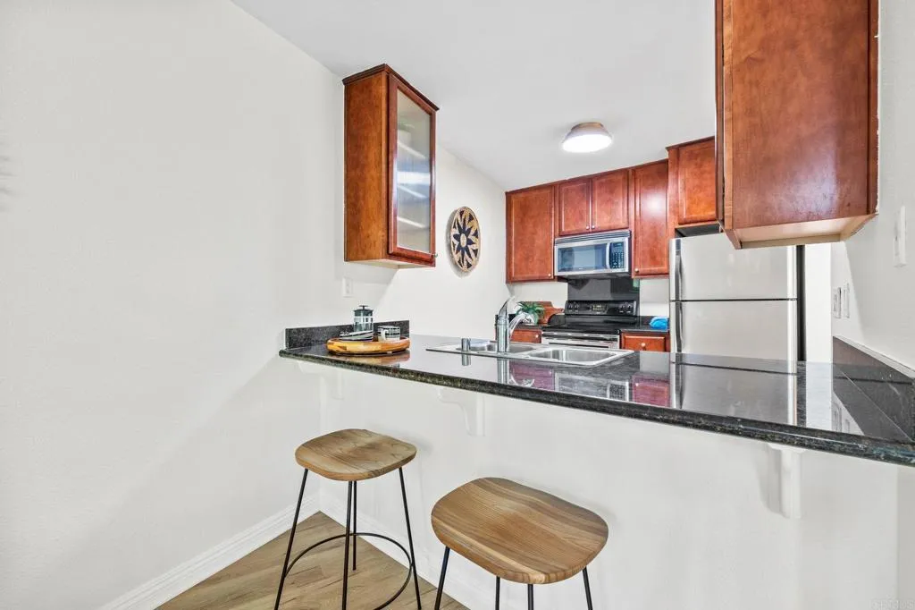 https://cdn.realtyfeed.com/cdn/127/306318772/b6f61dc1834d33eb52d9b00025eee2a2.webp