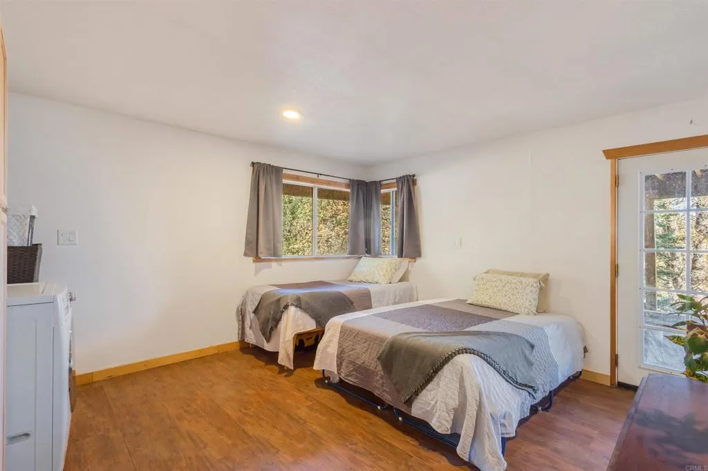https://cdn.realtyfeed.com/cdn/127/306318889/96c0a0f55145f992ad291bf8cfe1f147.webp