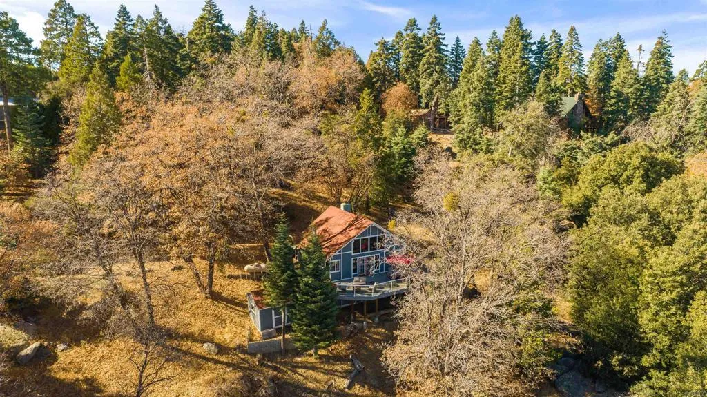 https://cdn.realtyfeed.com/cdn/127/306318889/e055c7dc4e4a9992f35d776515a9499f.webp