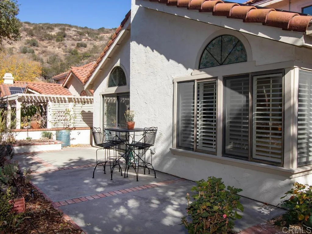 https://cdn.realtyfeed.com/cdn/127/306319598/45aaa99438b6191ce4c6ab4bebb21c2a.webp