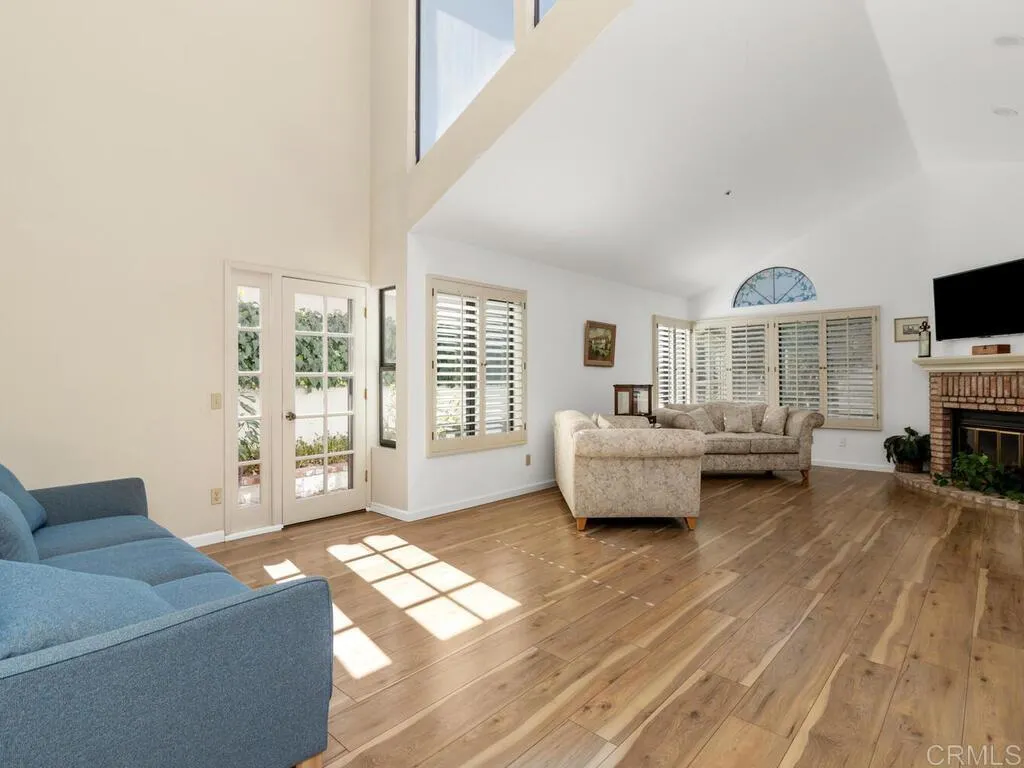 https://cdn.realtyfeed.com/cdn/127/306319598/ea155ab82d4cb9ff2c83f9f8cb24d12b.webp