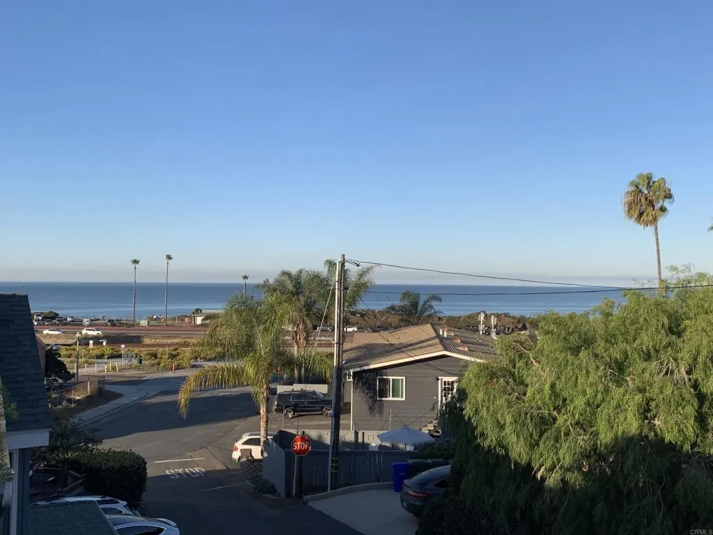 https://cdn.realtyfeed.com/cdn/127/306319807/111a52155ec5ed390bcc0b4336212075.webp