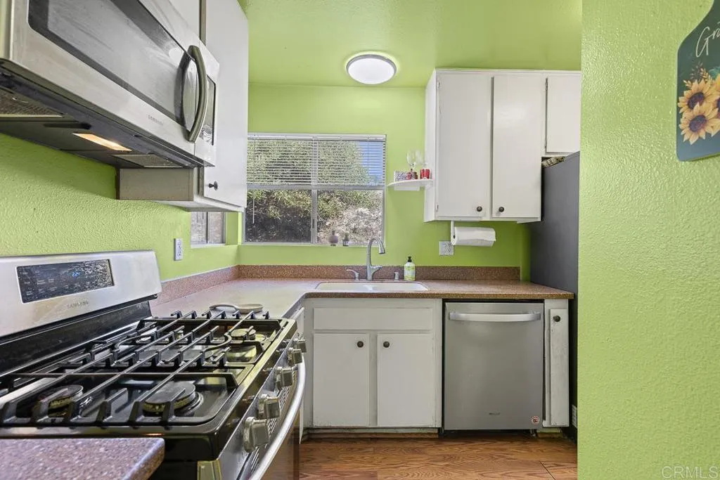 Photo #6: NDP2410406 Listing 