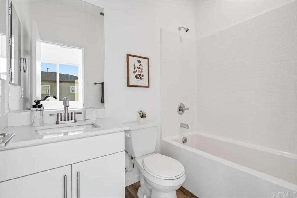 https://cdn.realtyfeed.com/cdn/127/306320579/782592fe1b8847a0efac89038777532a.webp