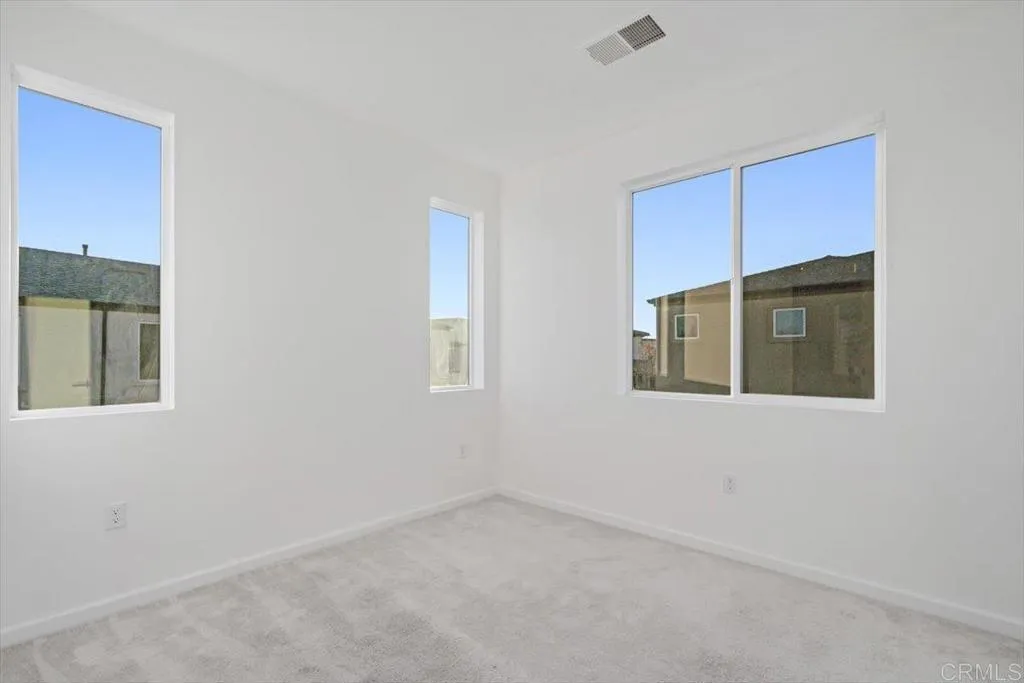 https://cdn.realtyfeed.com/cdn/127/306320579/a408867e5e22aa40fcc64e31494567a1.webp