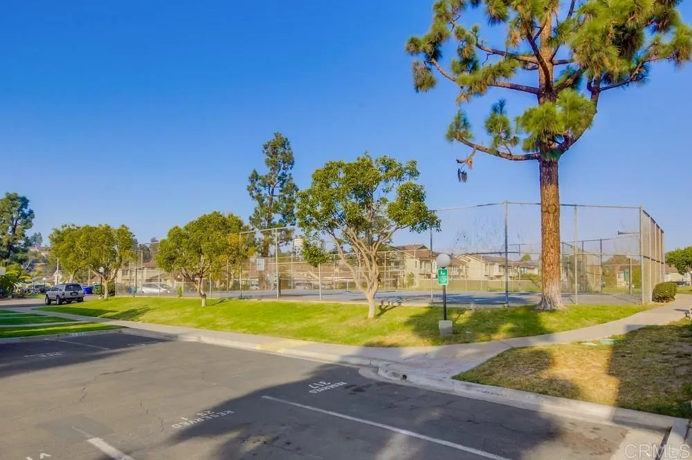 https://cdn.realtyfeed.com/cdn/127/306321104/56dba8482fc1056711dbfa930d9704e7.webp