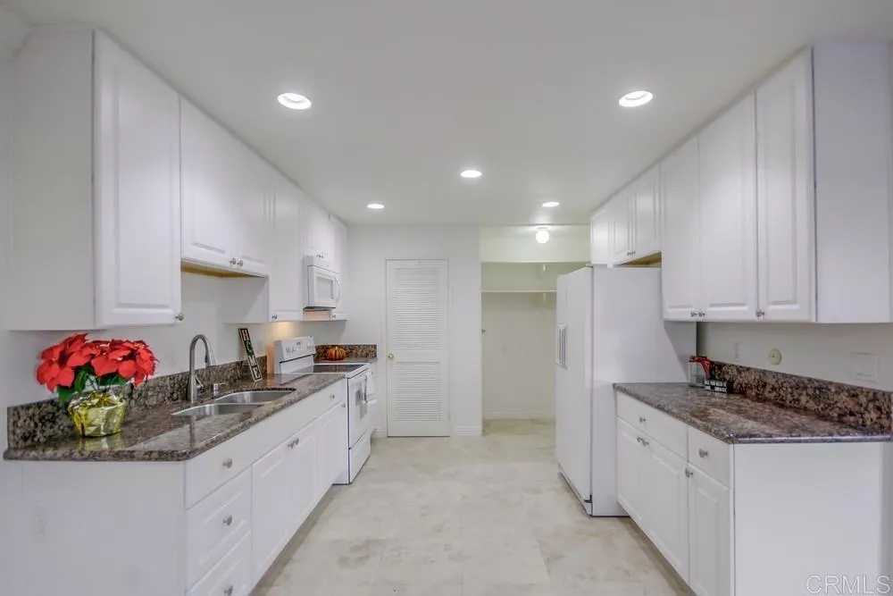 https://cdn.realtyfeed.com/cdn/127/306321104/6b1c87642941ffd8b3ddfed13bb26fec.webp