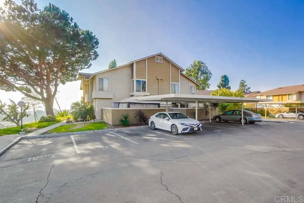 https://cdn.realtyfeed.com/cdn/127/306321104/969c63c8b0868f8d5d1d9260dd3a61c8.webp