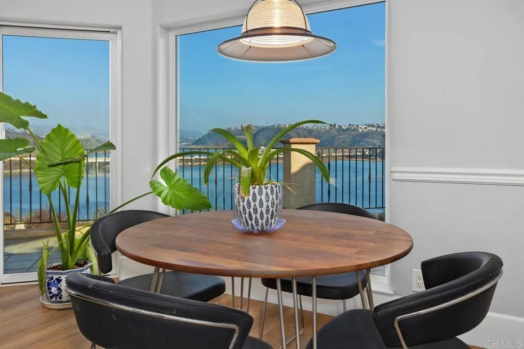 https://cdn.realtyfeed.com/cdn/127/306321405/687081b78057d406e6aa426646cf717c.webp