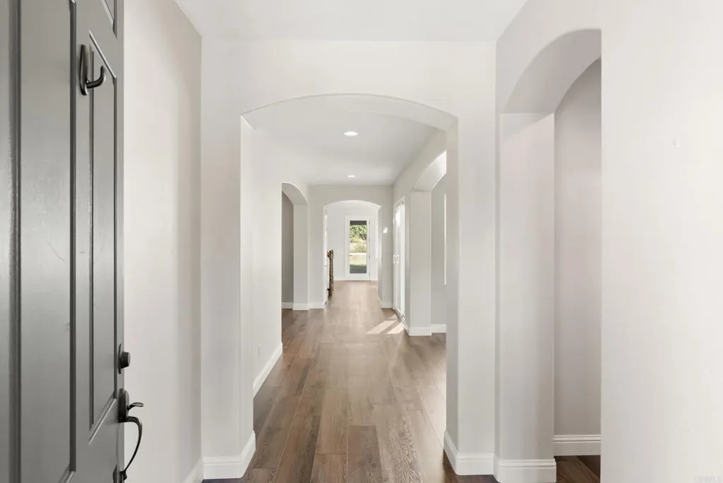 https://cdn.realtyfeed.com/cdn/127/306321460/6fc1a28e8c6045086418ad1919b88788.webp