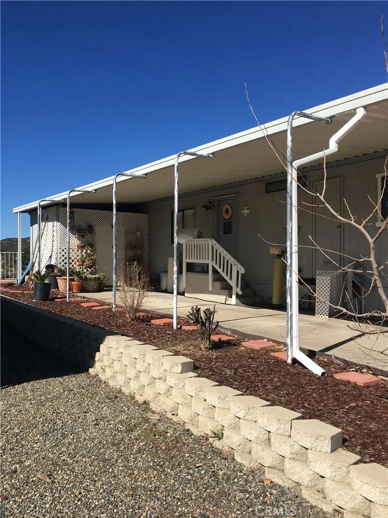 https://cdn.realtyfeed.com/cdn/127/306322467/04f28ccc022916e5dd464d0f5c540ebf.webp