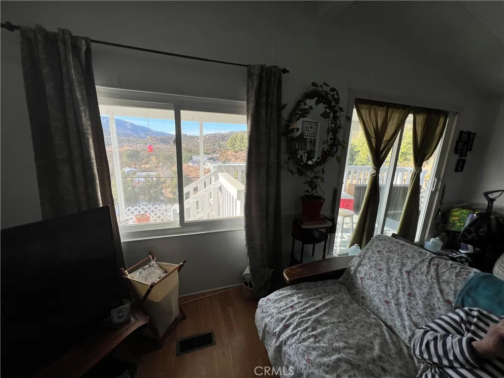 https://cdn.realtyfeed.com/cdn/127/306322467/56f039623200d0b49c62901835bb2bc9.webp