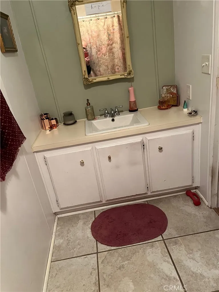 https://cdn.realtyfeed.com/cdn/127/306322467/70017afac89c0254978f59e0266ceec7.webp