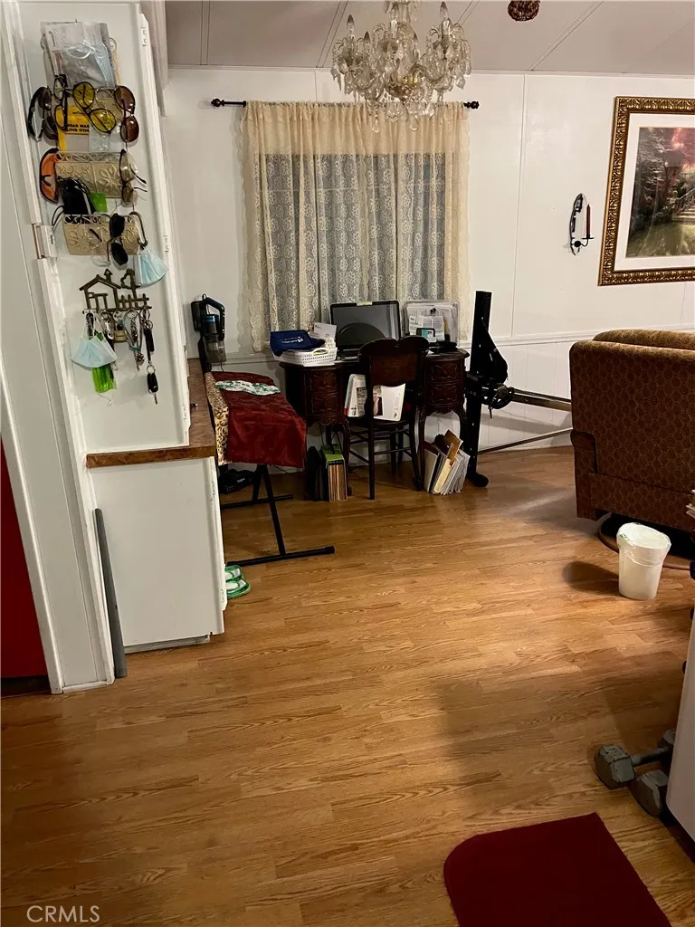 https://cdn.realtyfeed.com/cdn/127/306322467/f7948209a7bbfa13834ecc073ebb1aa8.webp