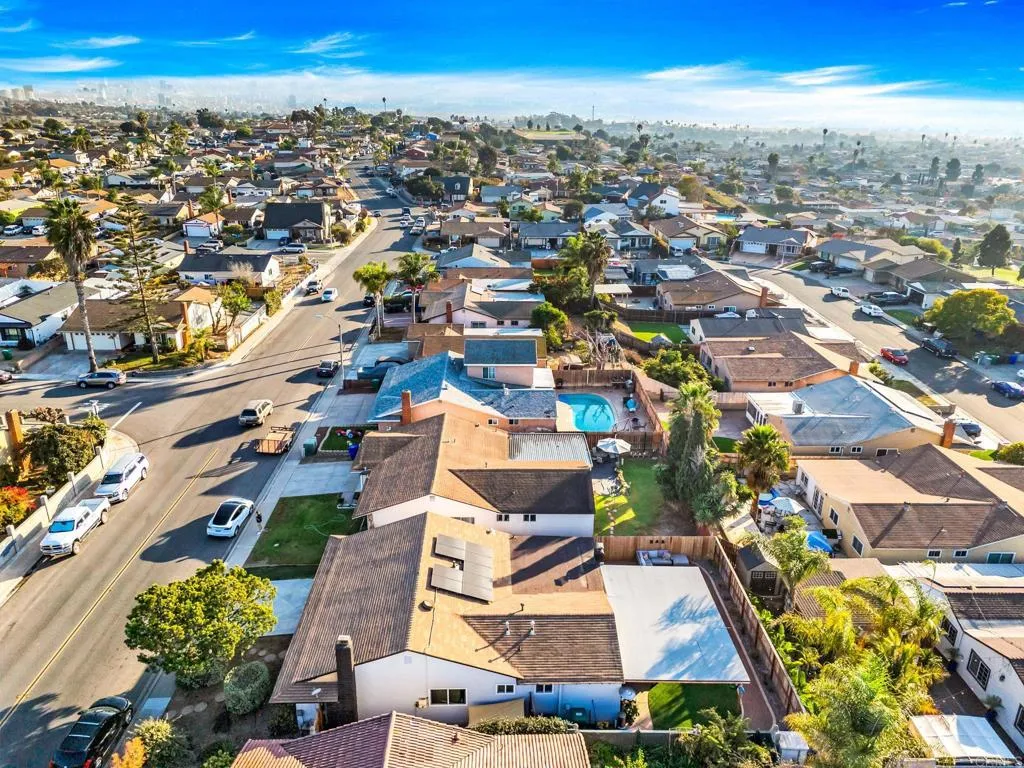 https://cdn.realtyfeed.com/cdn/127/306323455/39e6183bb7dc74be4e05ed8bbd8da9a4.webp
