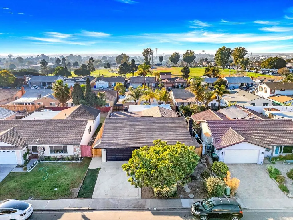 https://cdn.realtyfeed.com/cdn/127/306323455/b55285e85c654e5d64f87630aacee316.webp