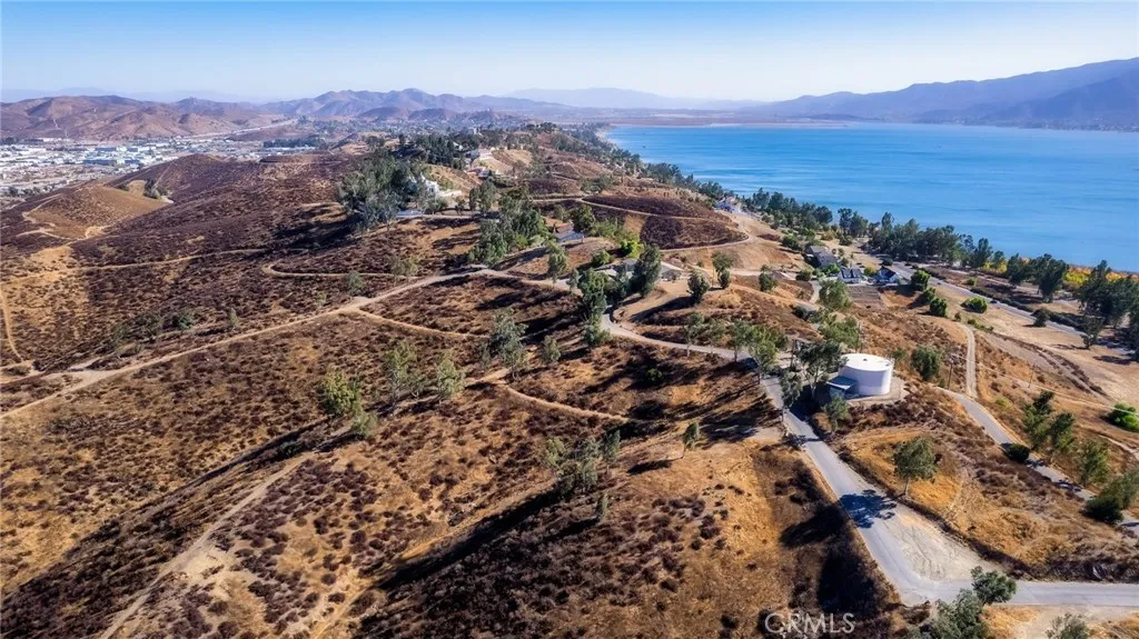 Lake Elsinore, CA 92530