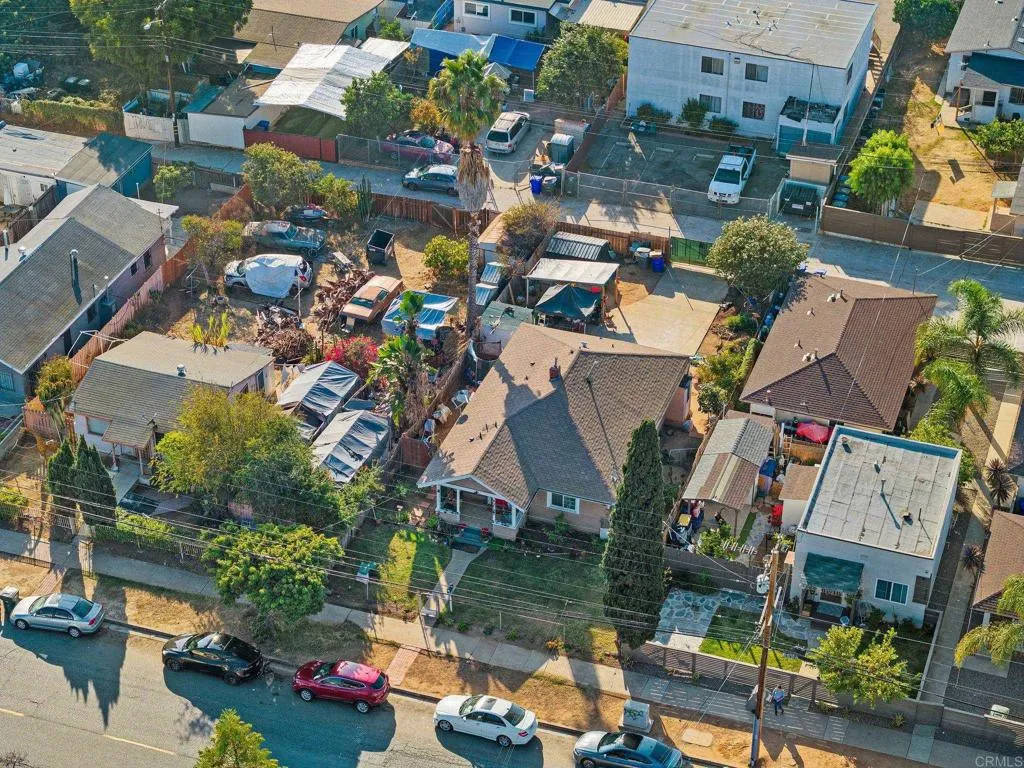 https://cdn.realtyfeed.com/cdn/127/306324265/d4b57f85bcf497c6338682e67352de94.webp