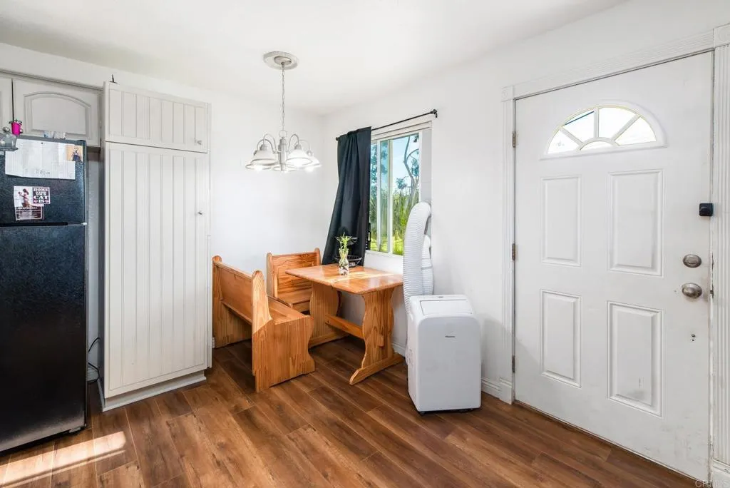https://cdn.realtyfeed.com/cdn/127/306324524/7004354550f601537257f3a93fc2d882.webp