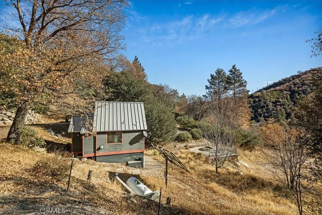 729 Eucalyptus Road, Cedar Glen, Ca 92321 - Photo 4 of 21, Cedar Glen, CA