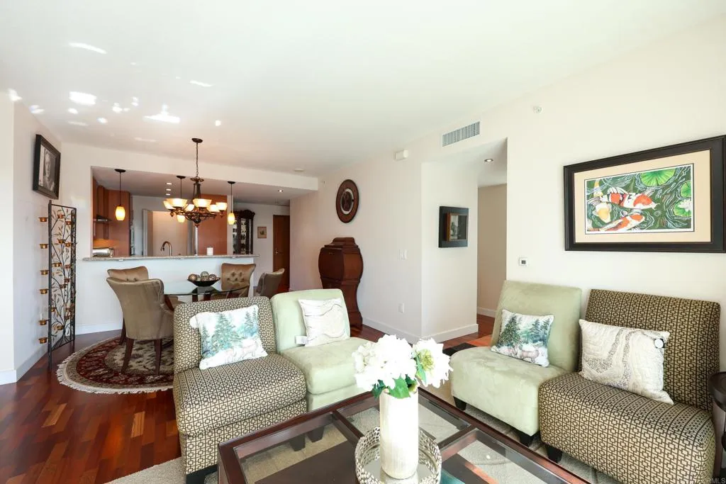 Photo #12: PTP2407616 Listing: Photo #12