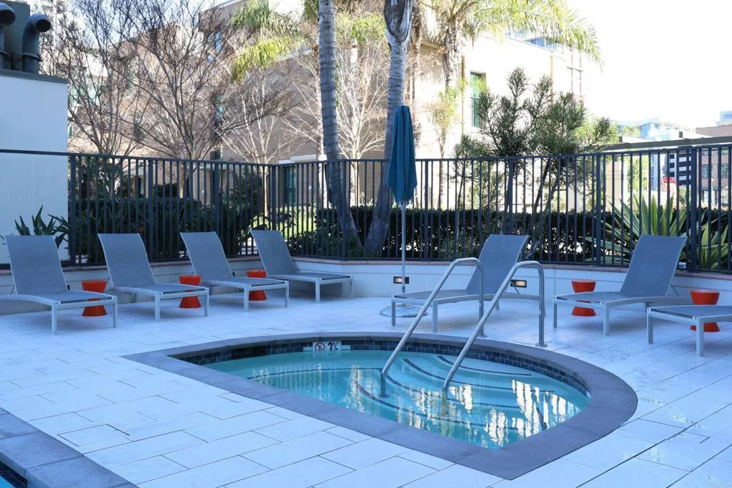 Photo #38: PTP2407616 Listing: Photo #38