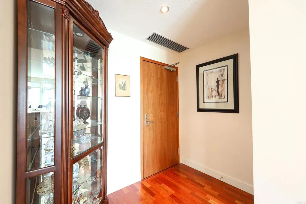 Photo #17: PTP2407616 Listing: Photo #17