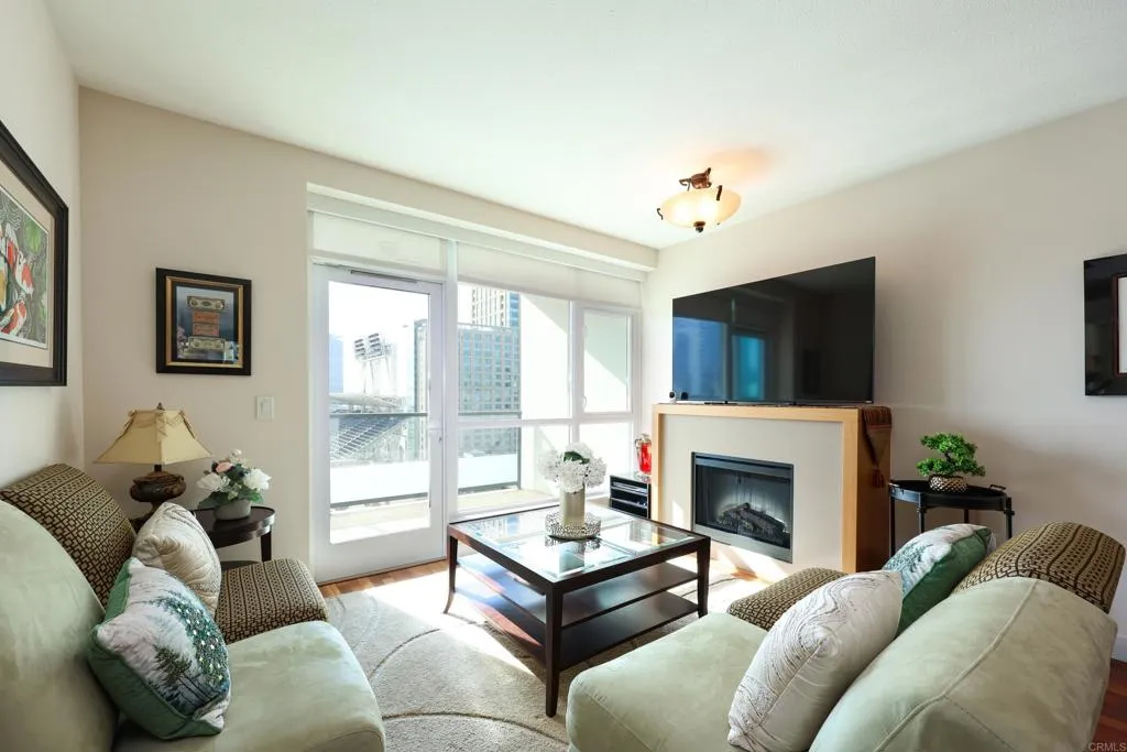 Photo #11: PTP2407616 Listing: Photo #11