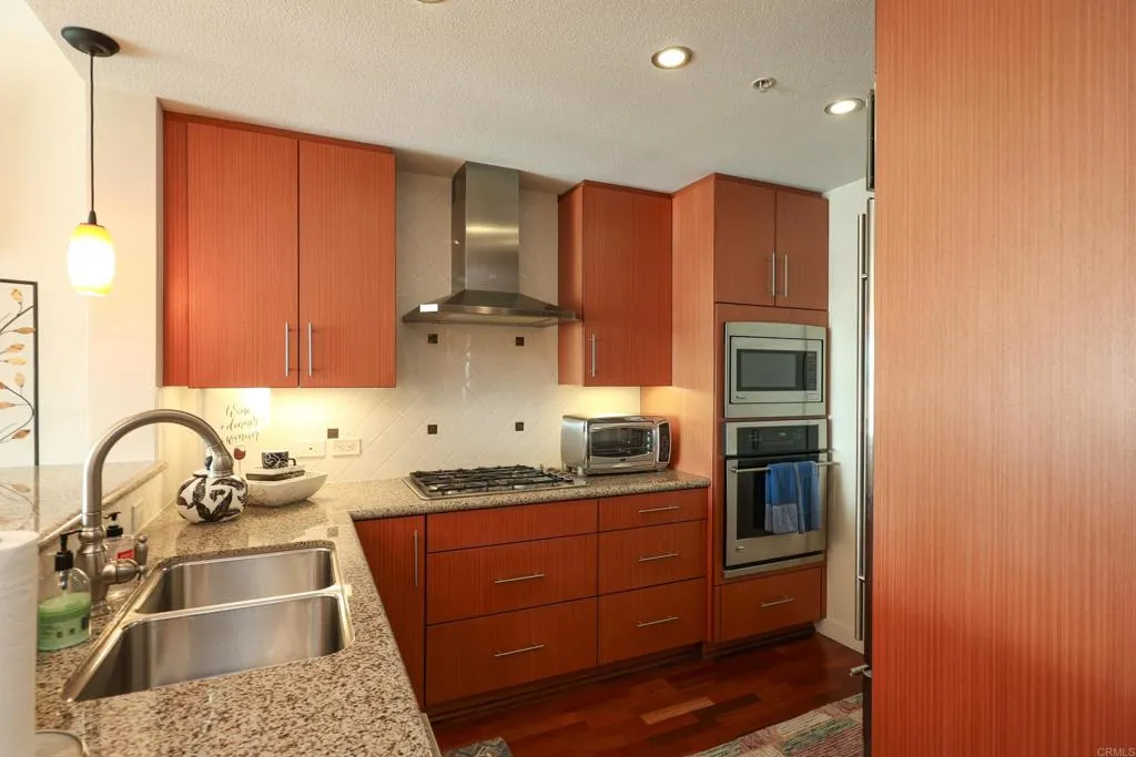 Photo #22: PTP2407616 Listing: Photo #22