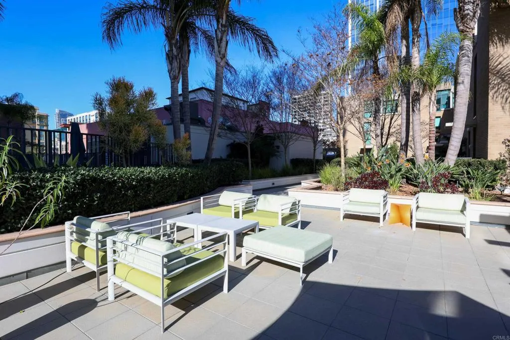 Photo #29: PTP2407616 Listing: Photo #29
