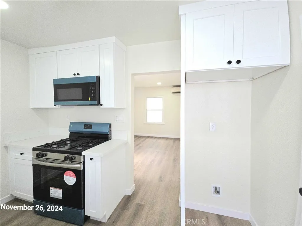 10916 S Inglewood Avenue Unit 10916 1/2, Inglewood, Ca 90304 - Photo 5 of 20, Inglewood, CA