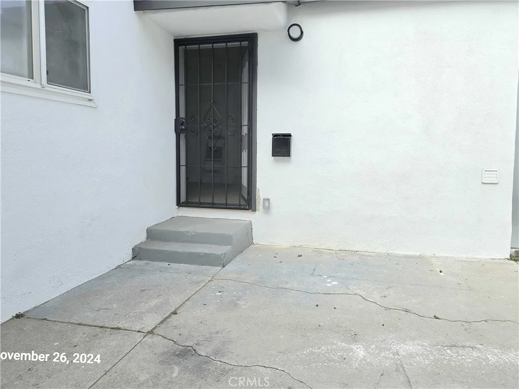 10916 S Inglewood Avenue Unit 10916 1/2, Inglewood, Ca 90304 - Photo 4 of 20, Inglewood, CA
