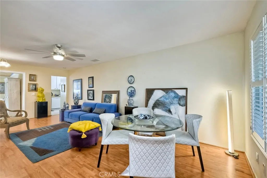 Photo #4: ND24251540 Listing 
