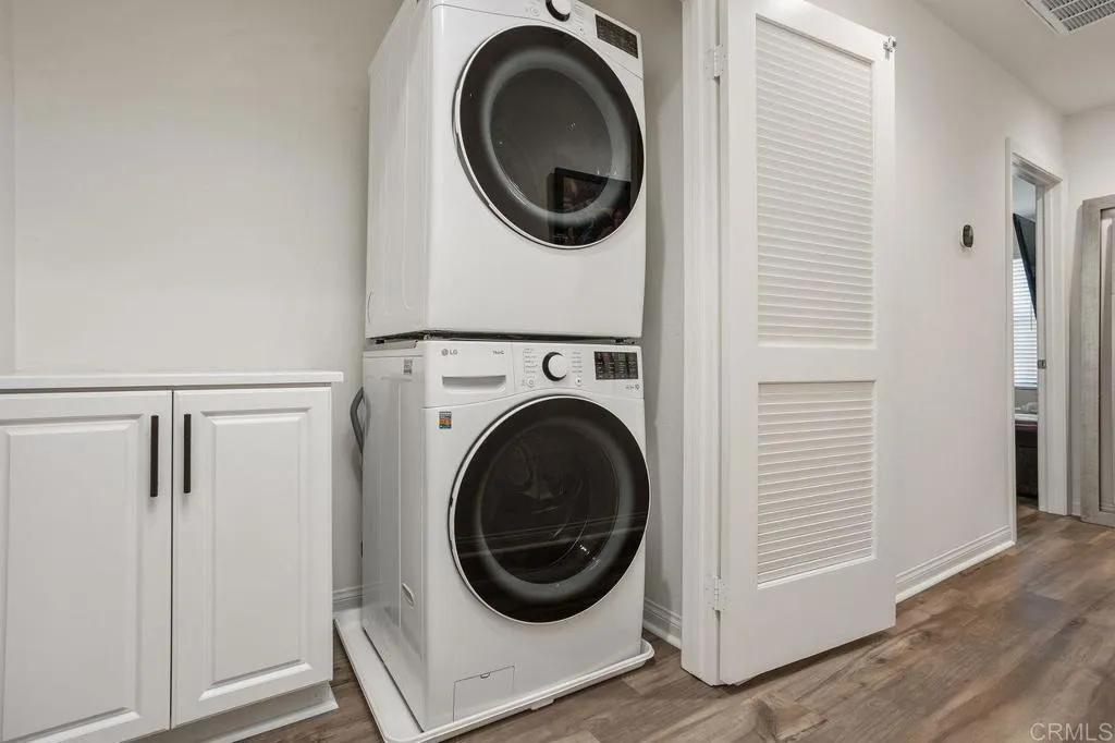 https://cdn.realtyfeed.com/cdn/127/306327269/40f00265ad3afb6aefc4d566235f3101.webp