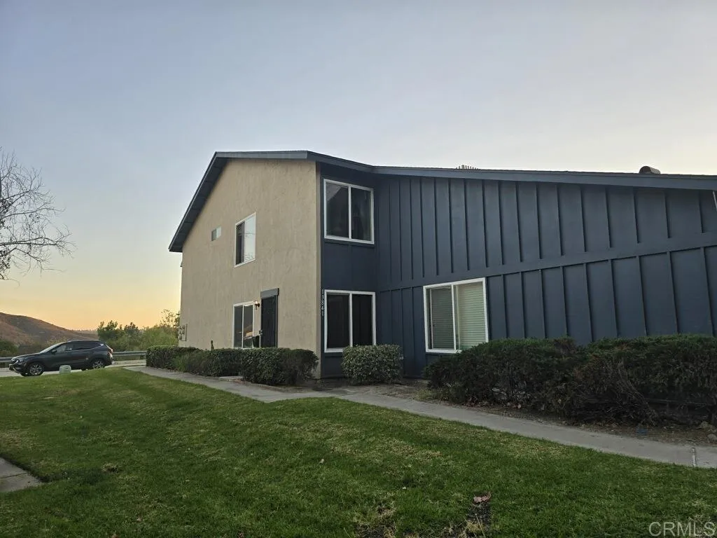 Photo #2: PTP2407629 Listing 