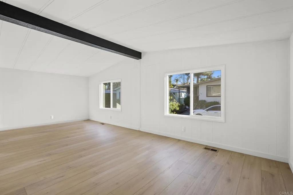 https://cdn.realtyfeed.com/cdn/127/306327378/2f4f1bae9638880788ee4270a406e581.webp