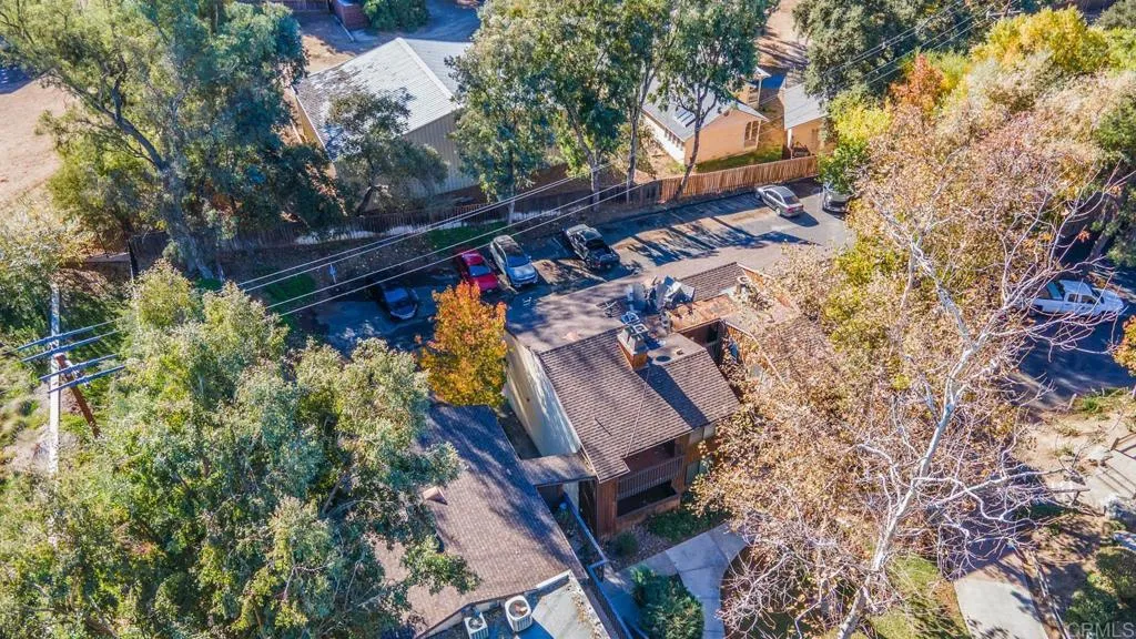 https://cdn.realtyfeed.com/cdn/127/306327702/25941869b5ff96b01d4b7b13349b9164.webp