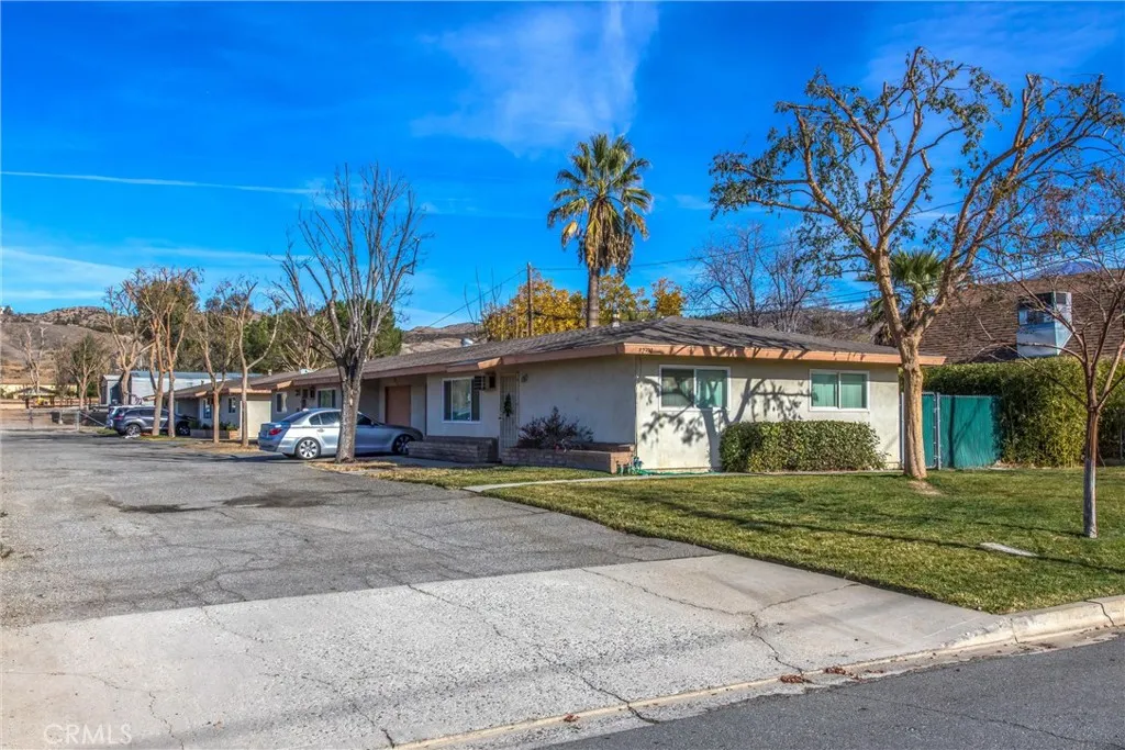 32390 Avenue D, Yucaipa, Ca 92399 - Main photo, Yucaipa, CA