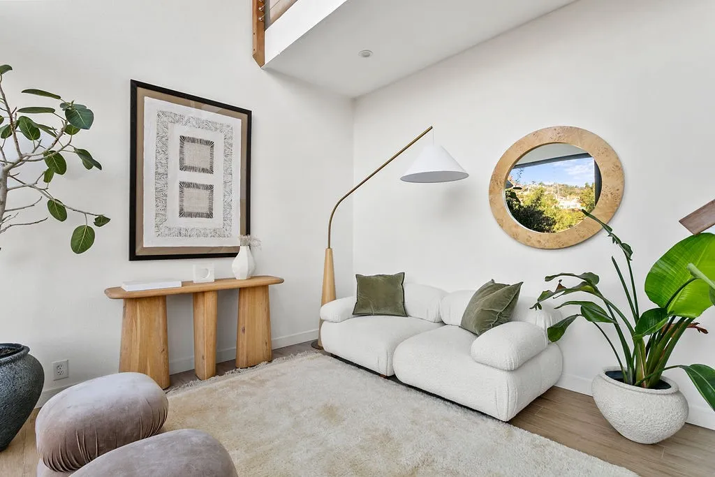 https://cdn.realtyfeed.com/cdn/127/306328959/13f240508cc460e1575ec16579aab98f.webp