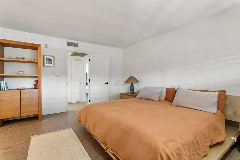 https://cdn.realtyfeed.com/cdn/127/306328959/f20a4dbe7f80a563405cf9a3048e68b2.webp