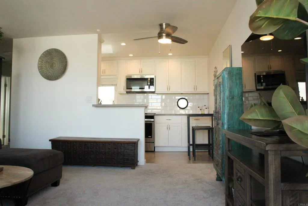 More Details about MLS # NDP2410750 : 6333 MOUNT ADA RD UNIT 268