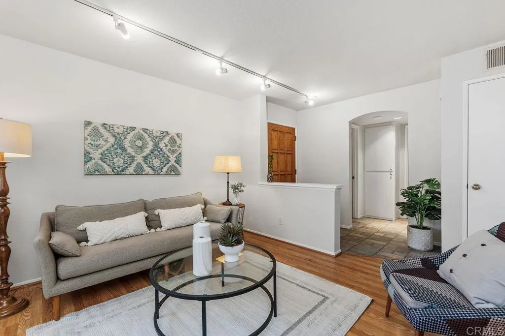 https://cdn.realtyfeed.com/cdn/127/306331292/1673702233b4cea220c9f0cda353a430.webp
