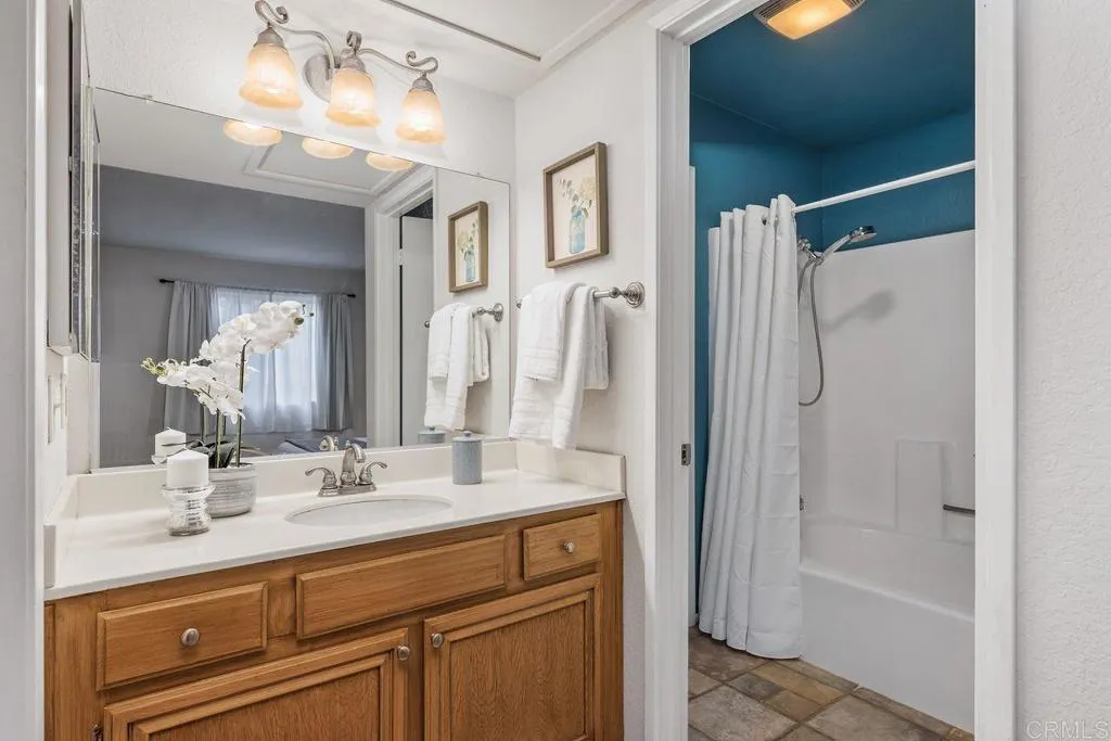 https://cdn.realtyfeed.com/cdn/127/306331292/334133f2c0244a1352b5d9149ab8b640.webp