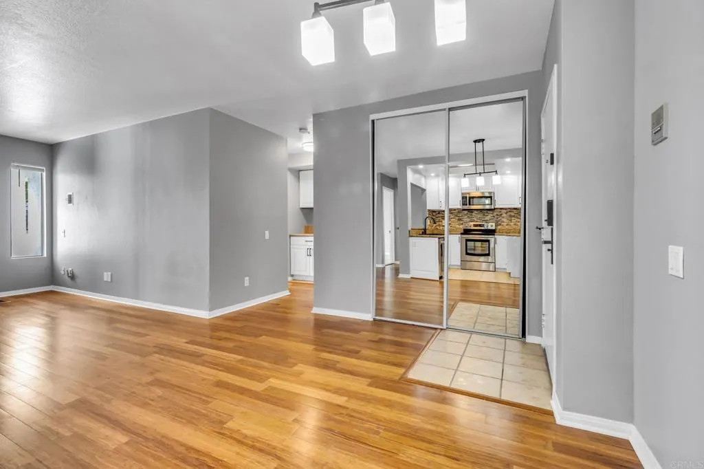 Photo #5: PTP2407774 Listing 
