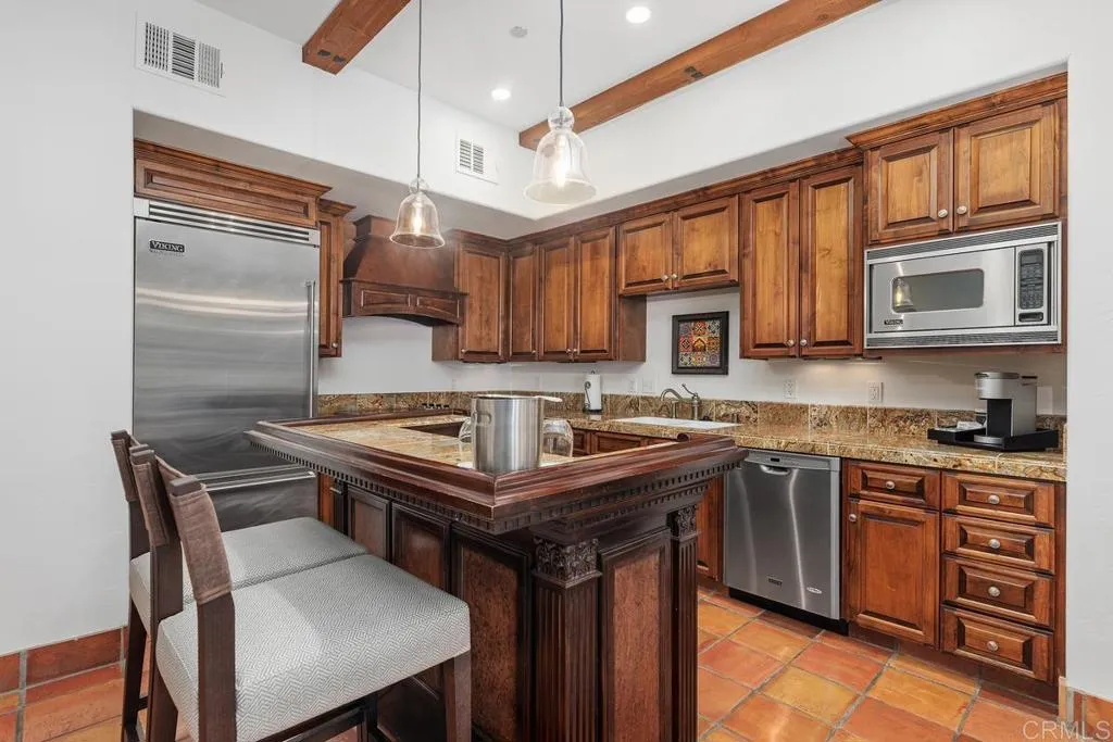 https://cdn.realtyfeed.com/cdn/127/306331620/5826212189d2070300c4c2cc9e8fefab.webp