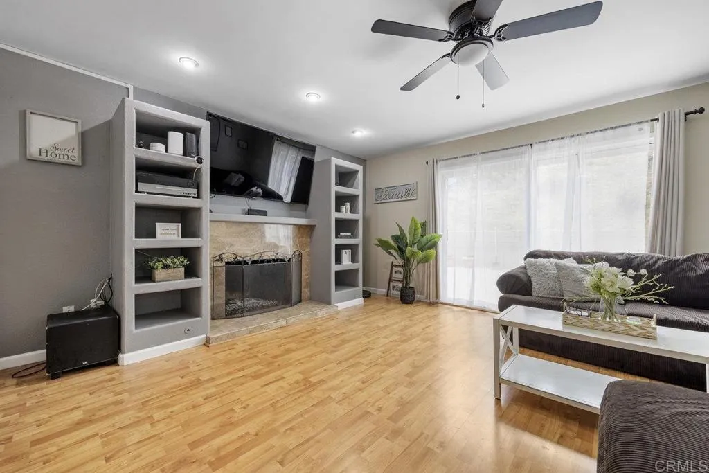 https://cdn.realtyfeed.com/cdn/127/306331778/8ce2e643f02292a0512068064b7c902d.webp